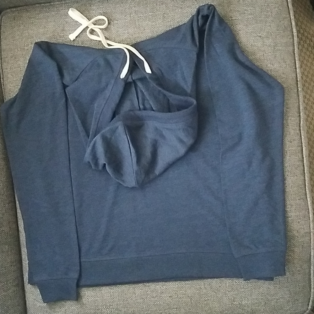 Gap Sweatshirt - image 2